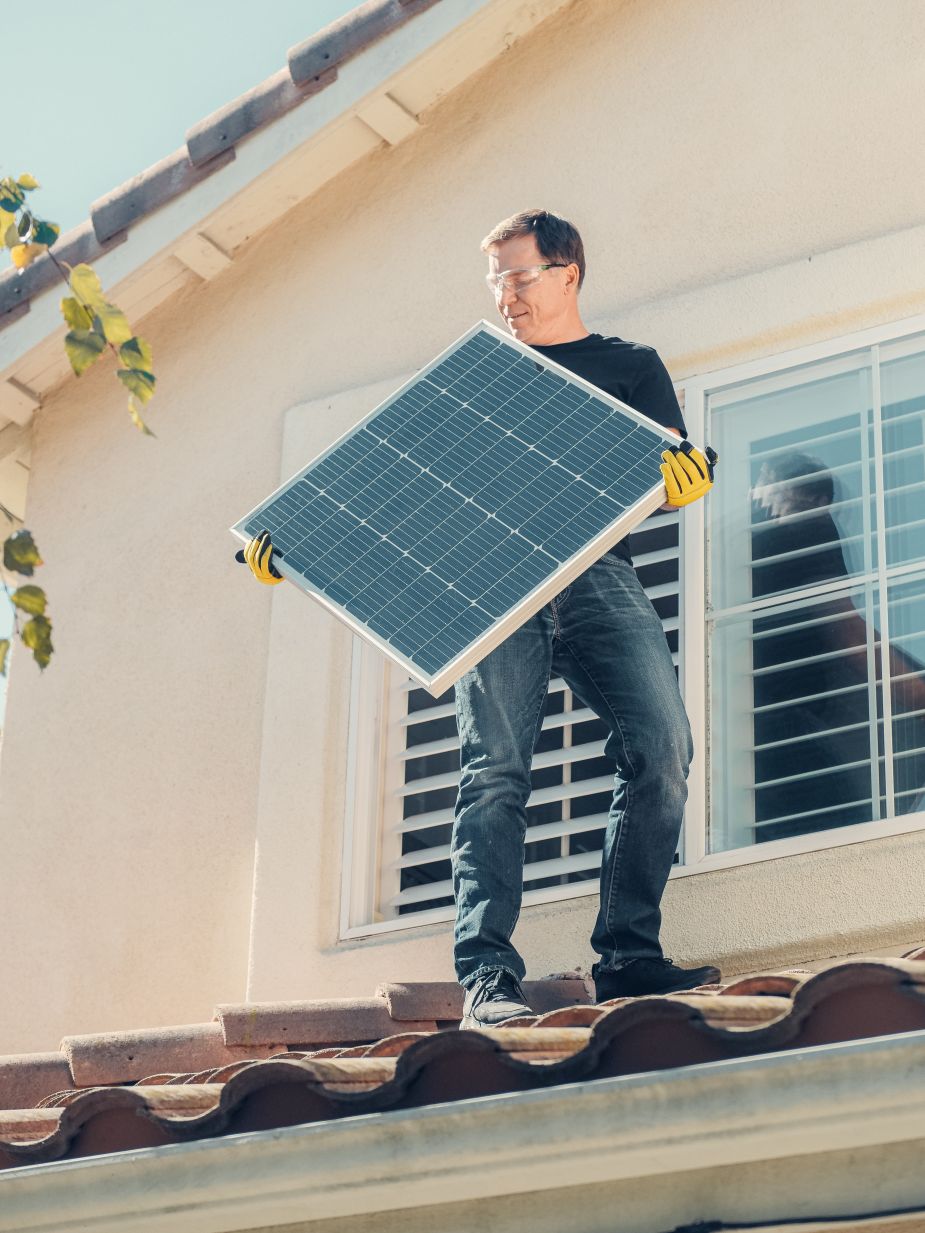 How to DIY Solar Panels [Step by Step Guide] - BLUETTI UK